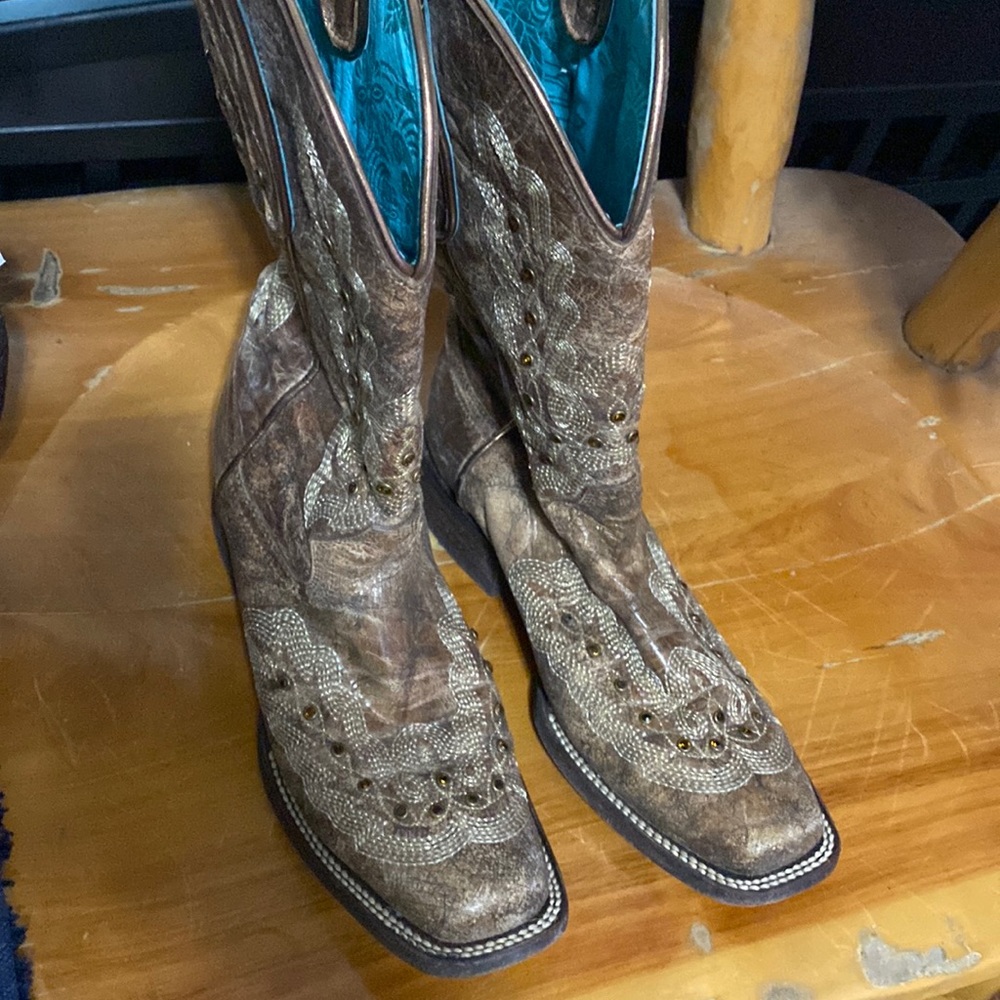 Corral size 9.5